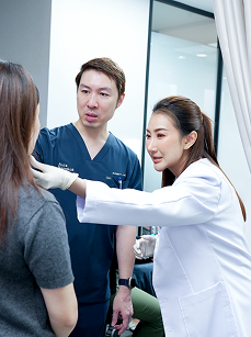 Doctors examining a guest