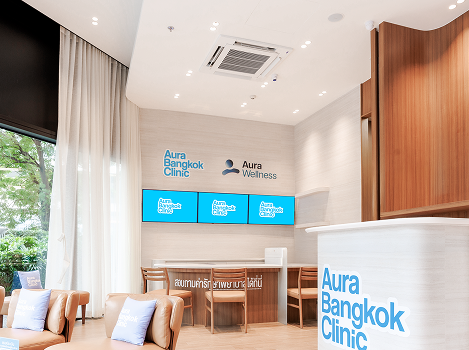 Aura Bangkok Clinic reception